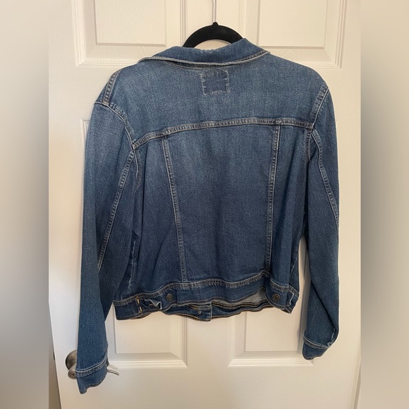 Old Navy Denim Jacket XL - Like new - Picture 2 of 4